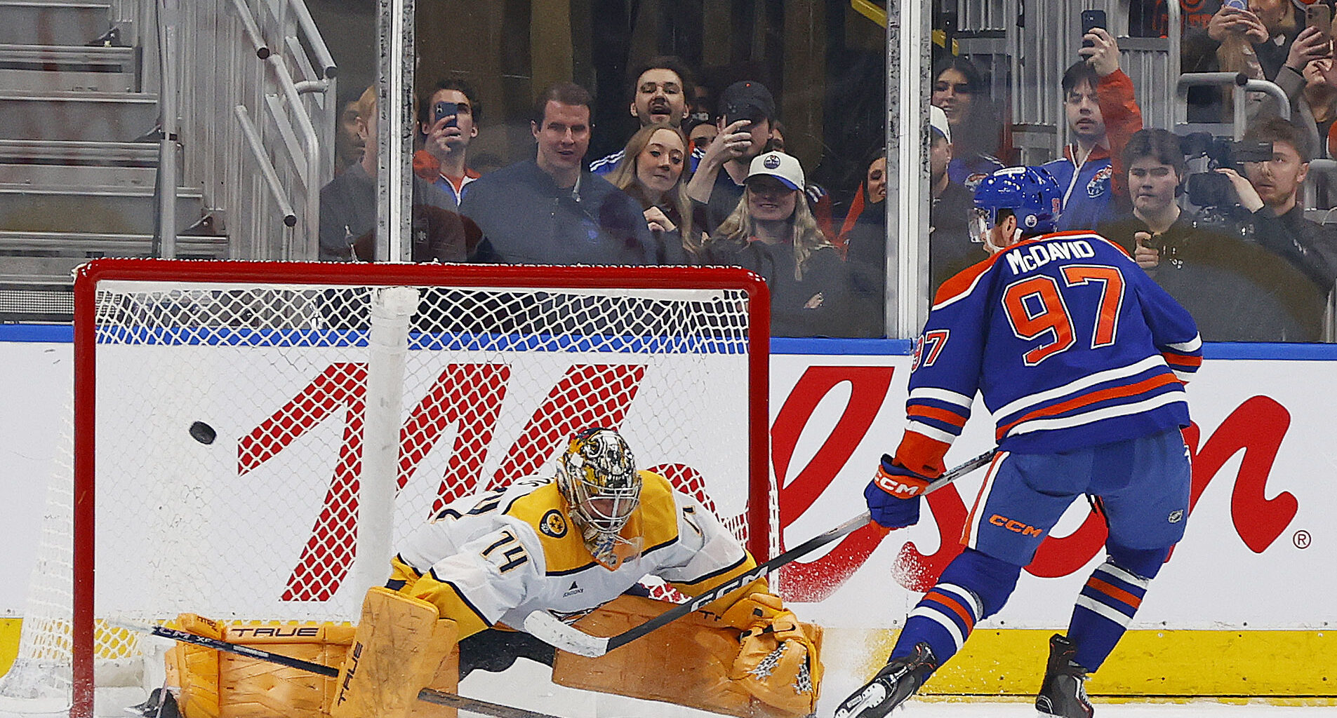 Juuse Saros Nashville Predators Connor McDavid Edmonton Oilers