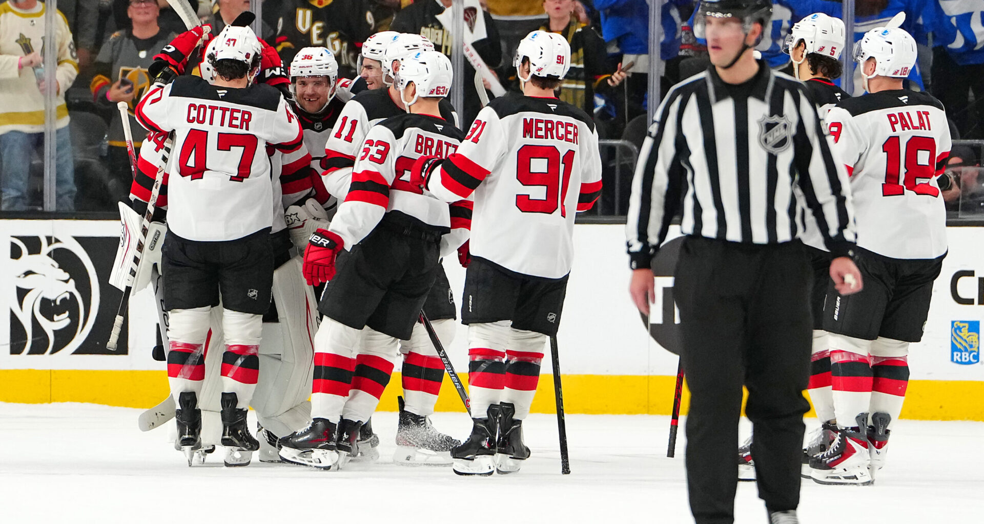 3 Takeaways From Devils' Crushing 4-3 Loss to Jets - The Hockey Writers - New Jersey Devils