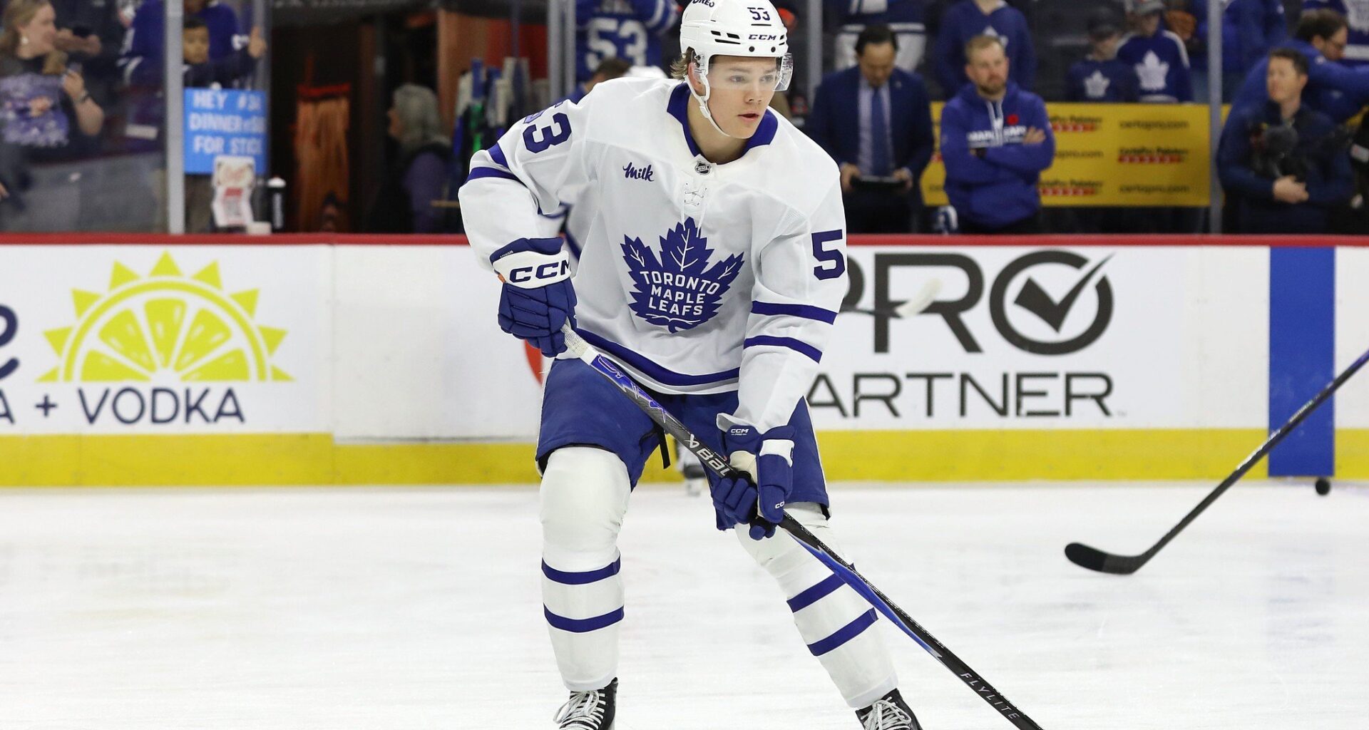 Toronto Maple Leafs News & Rumours: Cowan, Knies, McCabe, McMann & OEL - The Hockey Writers - Toronto Maple Leafs