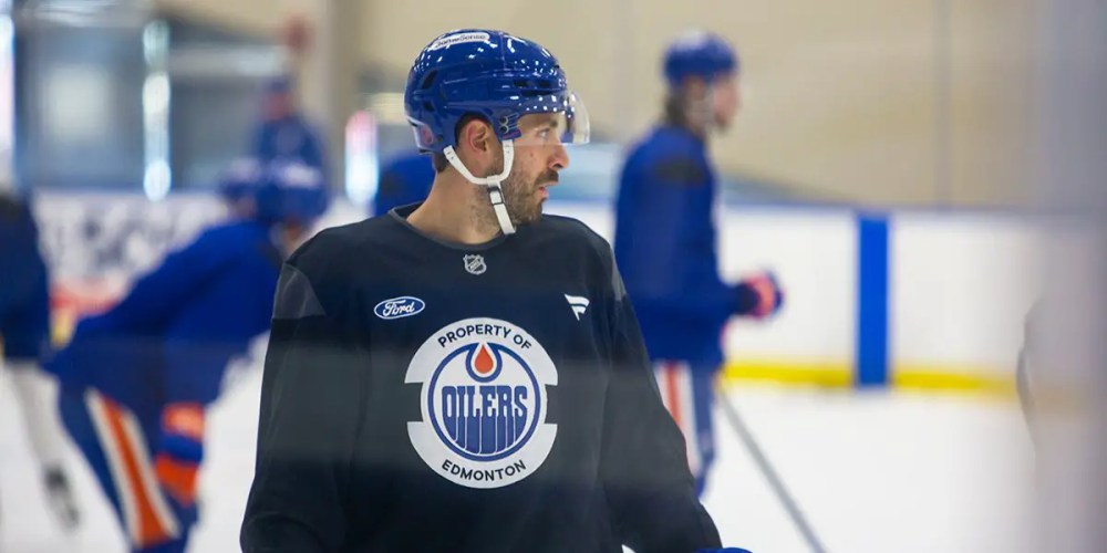 Evan Bouchard Oilers practice