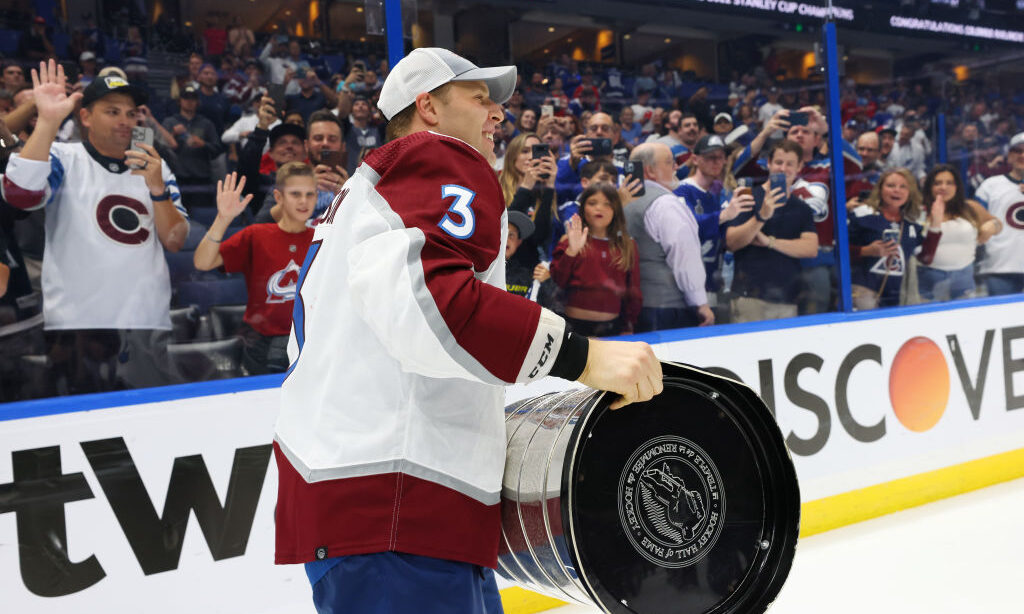 Avs Stanley Cup winner retires, joins Canucks as a scout
