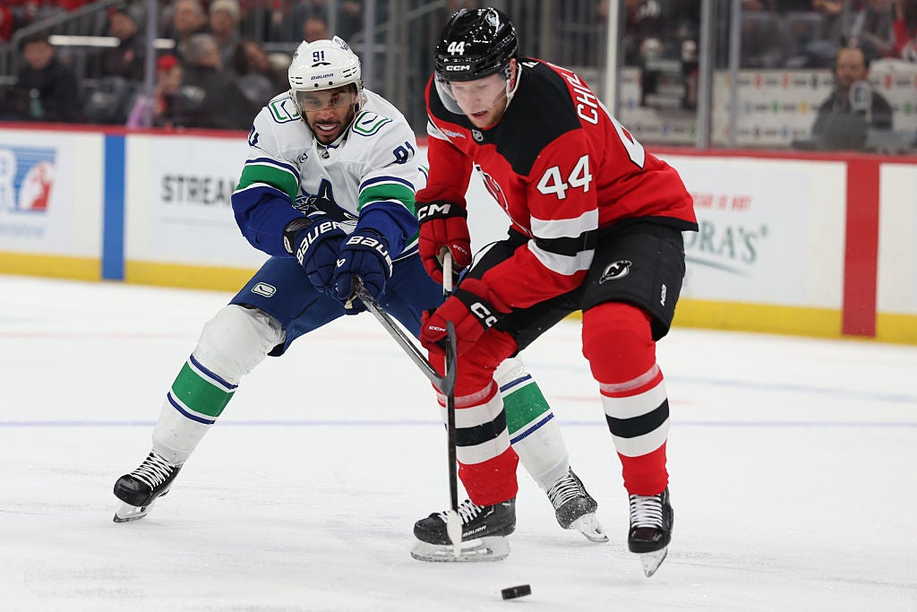 New Jersey Devils vs Vancouver Canucks Odds, Spread, and Total