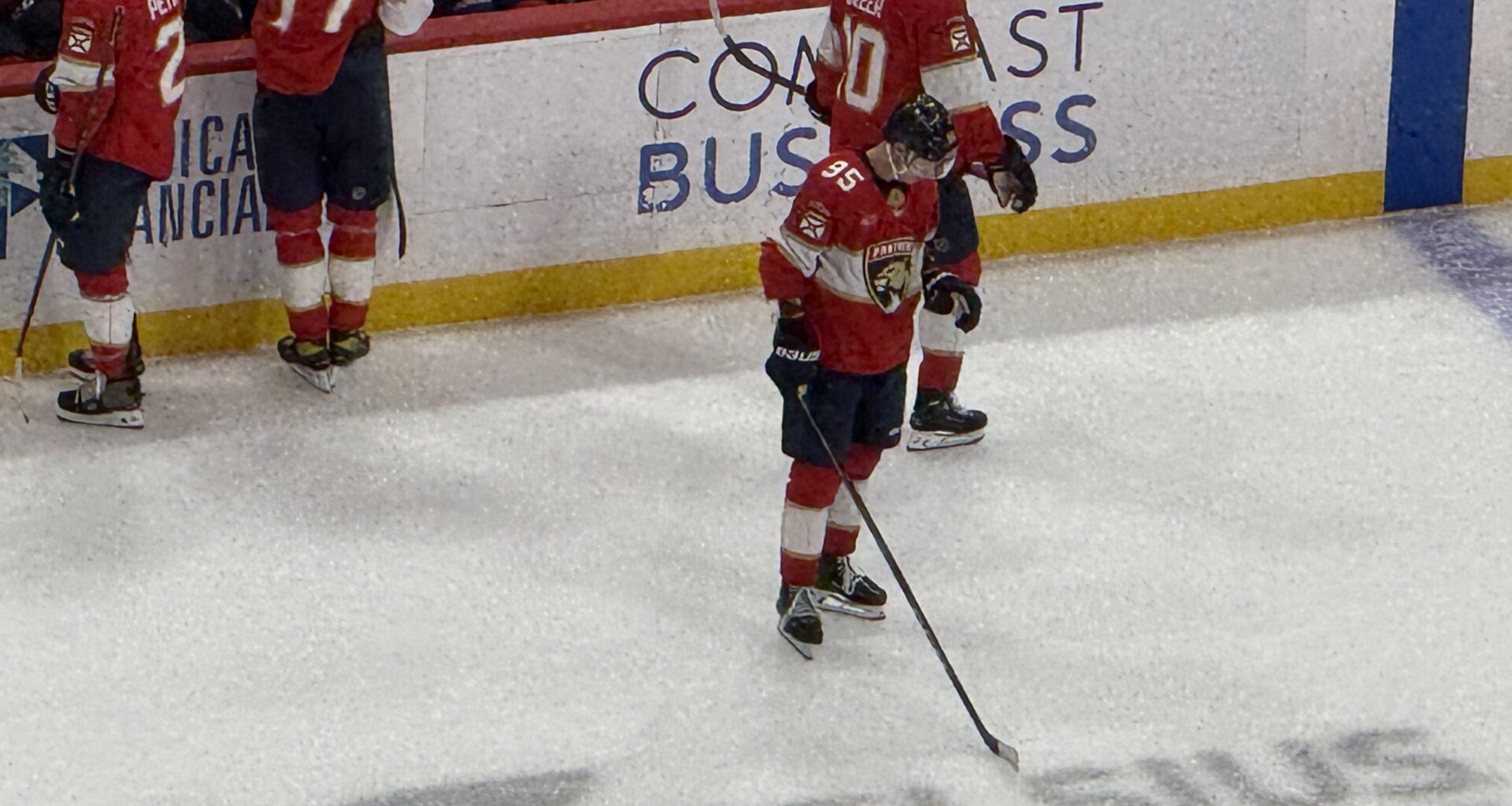 Vilmanis Scores First NHL Goal, Panthers Fall to Mammoth – Five Reasons Sports Network