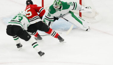Mikheyev’s Two-Goal Night Lifts Blackhawks Past Stars 4–3