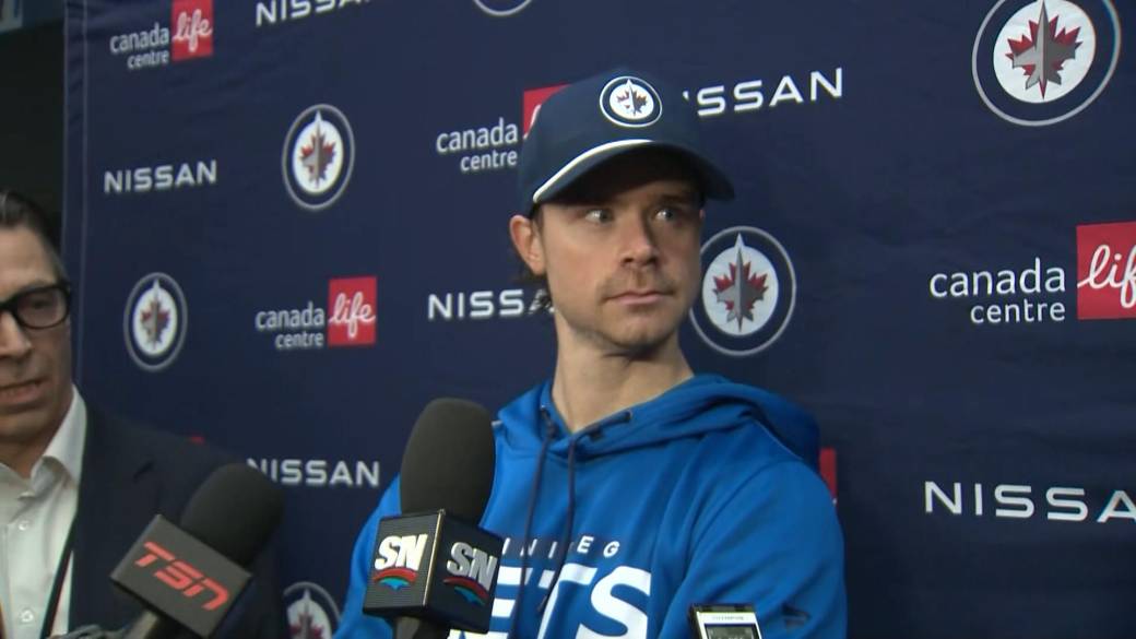Click to play video: 'RAW: Winnipeg Jets Eric Comrie Interview – Jan. 9'
