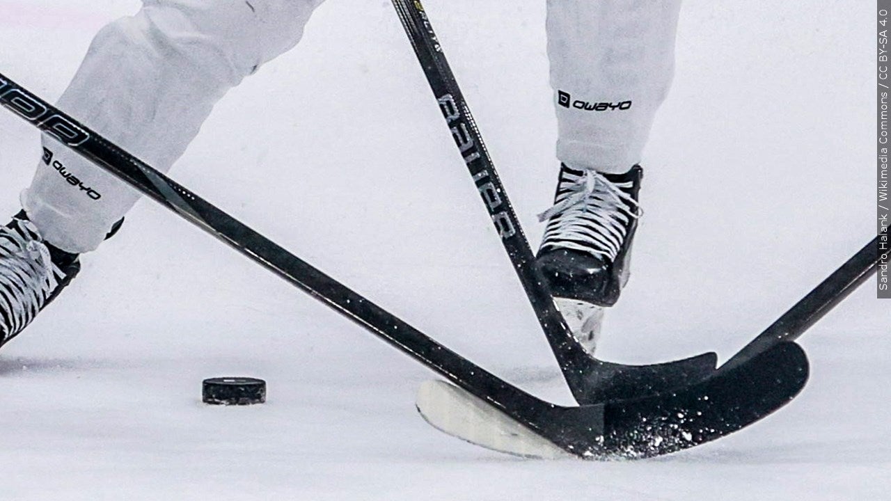 Webster hockey teams aim to raise money for cancer research