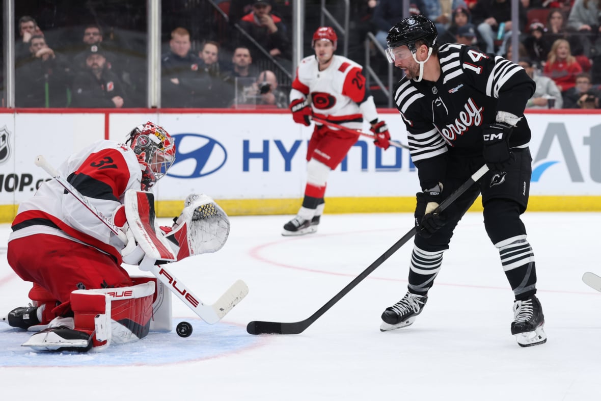 Hurricanes Cast Out Devils; Goaltending Shines in 4-1 Win