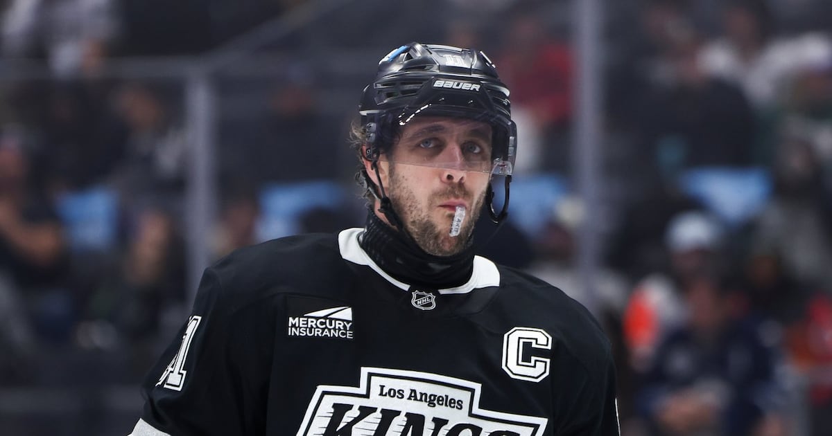 Los Angeles Kings activate F Anze Kopitar, place F Turcotte on IR