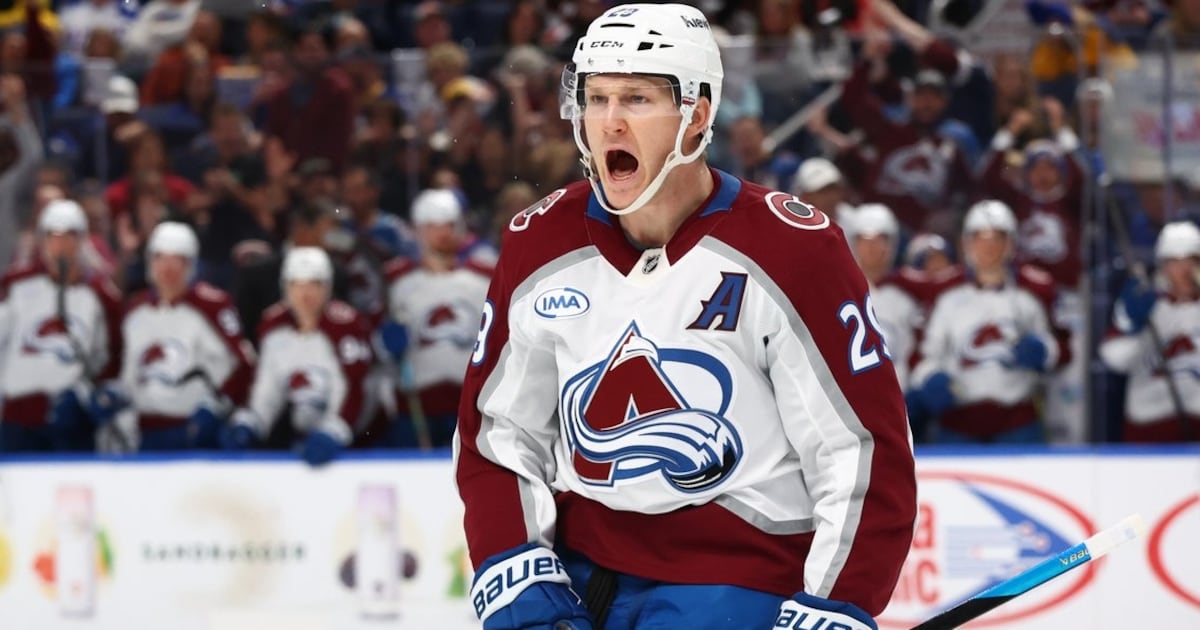Colorado Avalanche Nathan MacKinnon on pace for 70 goals