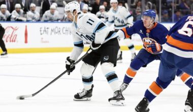 Guenther scores hat trick, Mammoth beat Islanders 7-2 – Deseret News