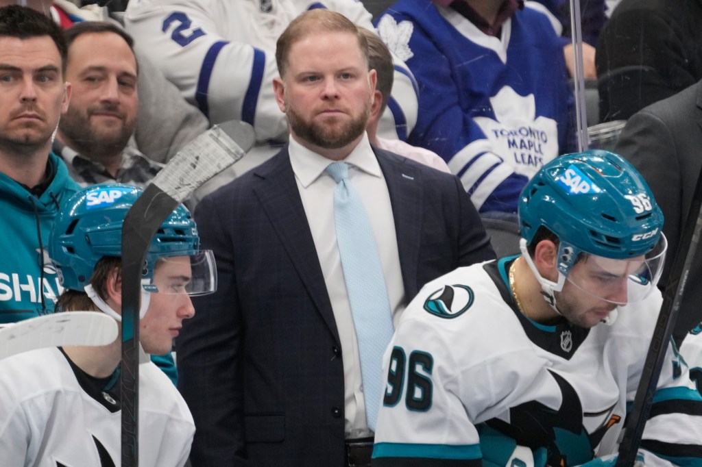 San Jose head coach Ryan Warsofsky looks on during the Sharks' win over the Maple Leafs on Dec. 11, 2025 at Scotiabank Arena.