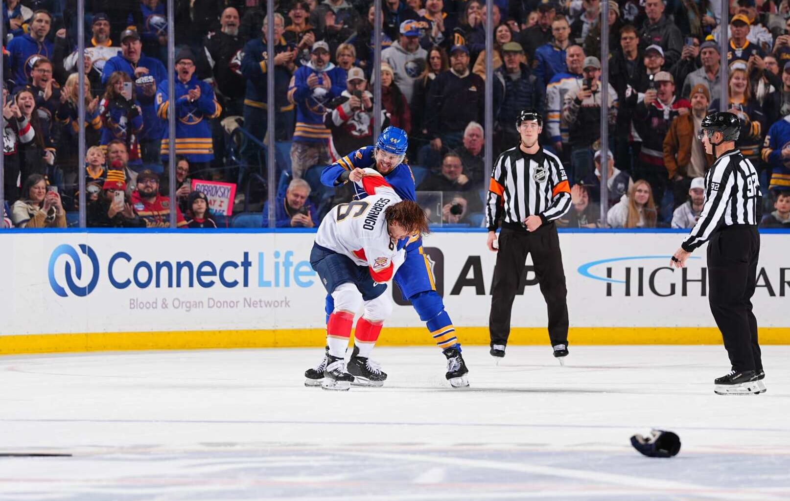 Sabres lose tight one to Florida