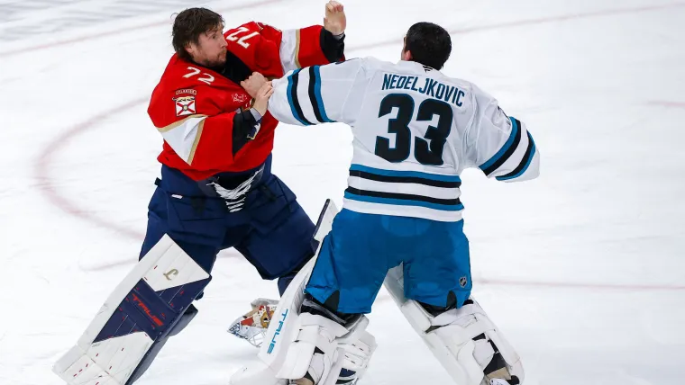Panthers vs. Sharks goalie fight: Explaining what sparked brawl between Sergei Bobrovsky and Alex Nedeljkovic image