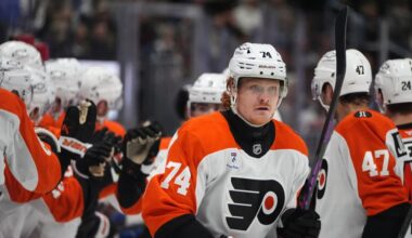 Flyers bounce back with stunning win over NHL-best Avalanche