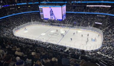 Sharks Shocked by Quick Lightning Strikes, Lose 4-1