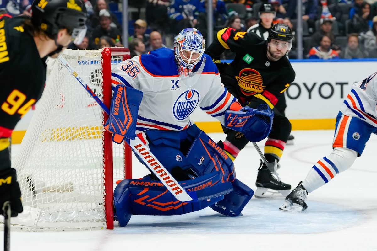 Jarry shines in shutout game as Edmonton Oilers beat Vancouver Canucks 6-0
