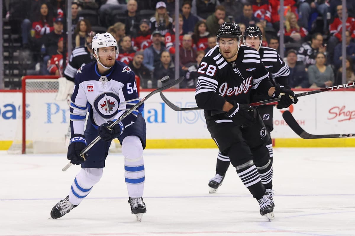 Winnipeg Jets at New Jersey Devils