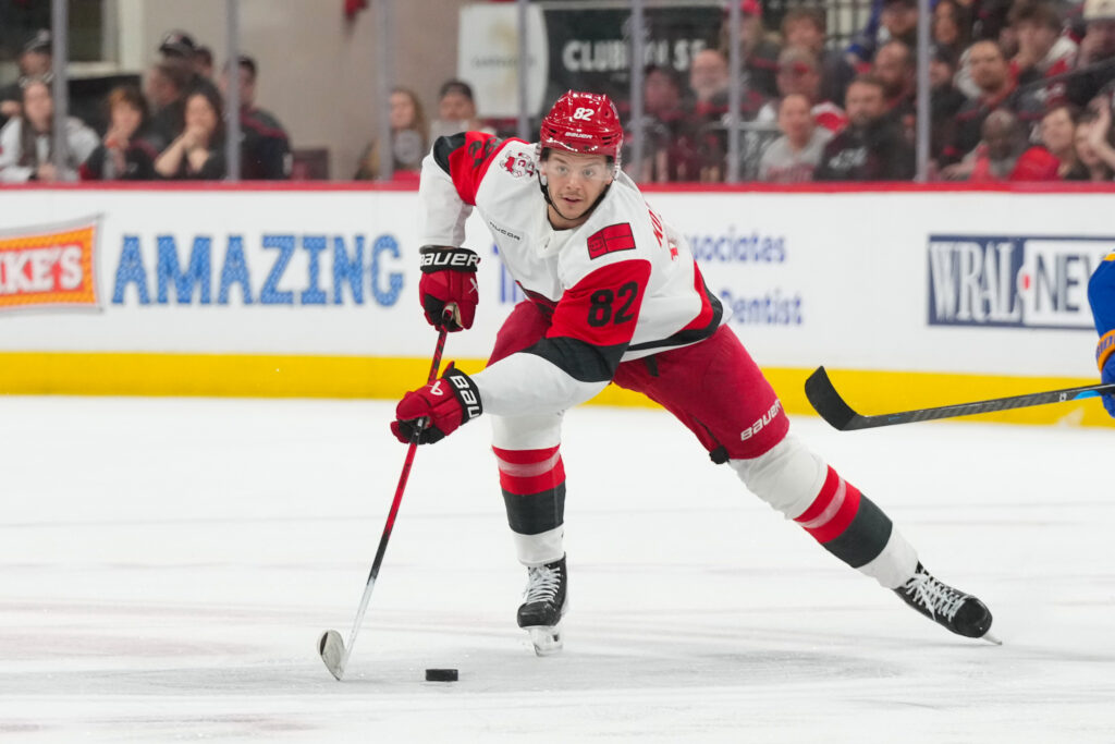 Carolina Hurricanes Shopping Jesperi Kotkaniemi – Pro Hockey Rumors