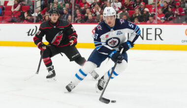 West Notes: Jets, Backlund, Bedard