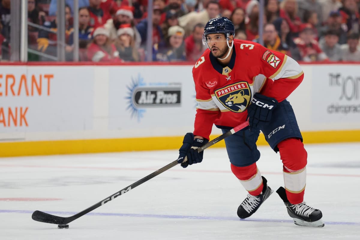 Panthers’ Seth Jones week-to-week with upper-body injury