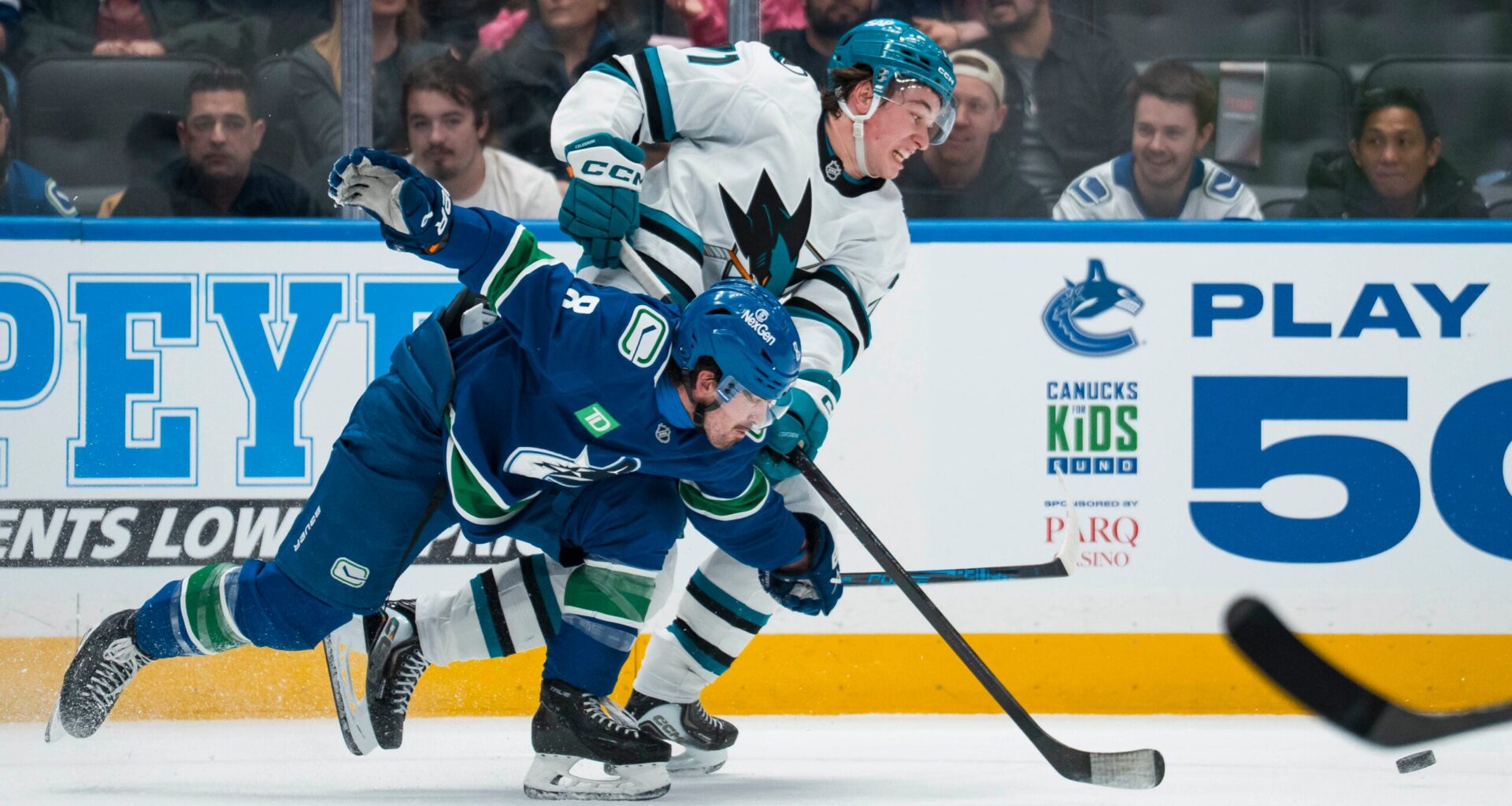 Vancouver Canucks vs San Jose Sharks