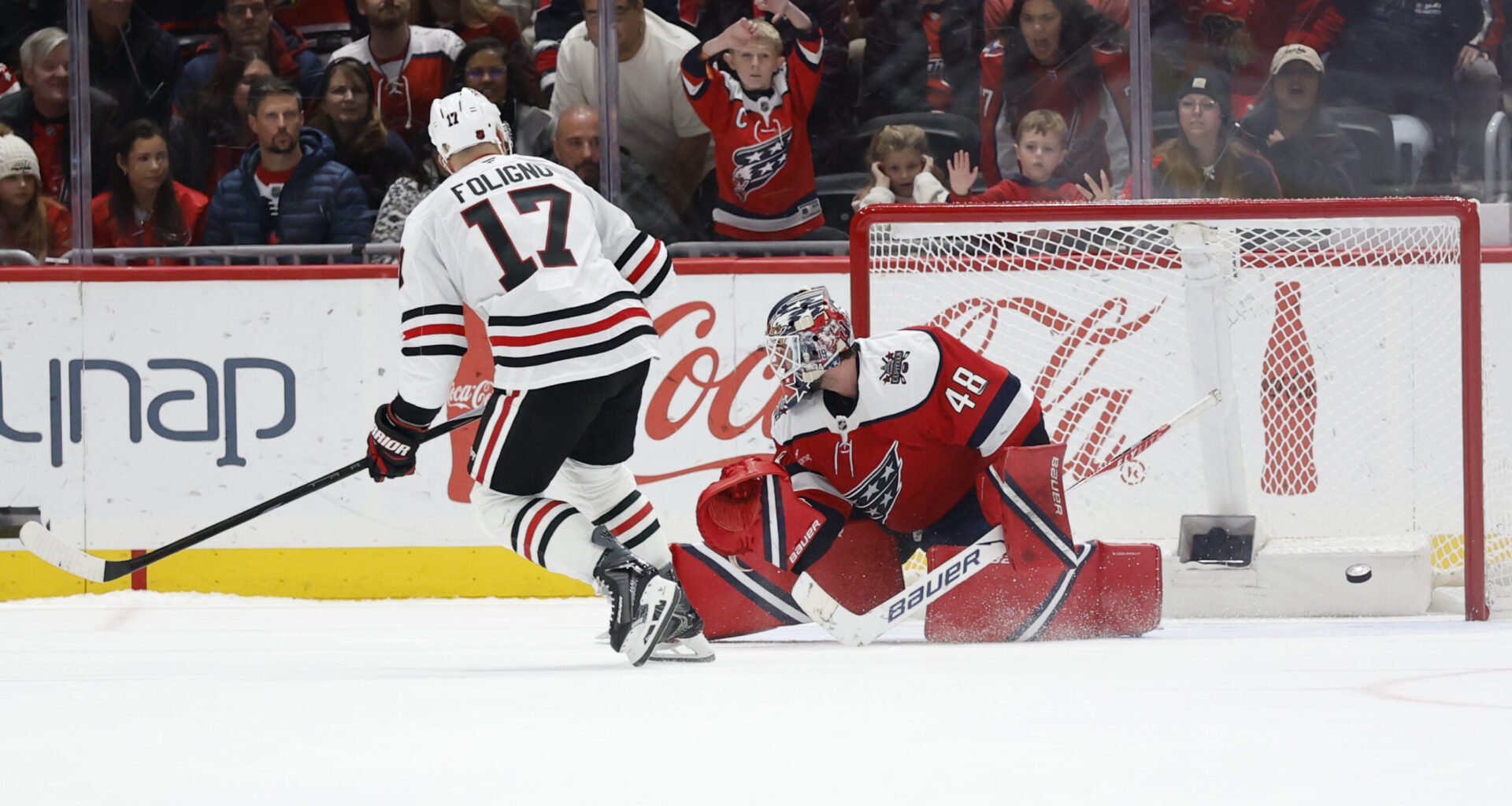 Chicago Blackhawks Edge Out Washington Capitals in Shootout