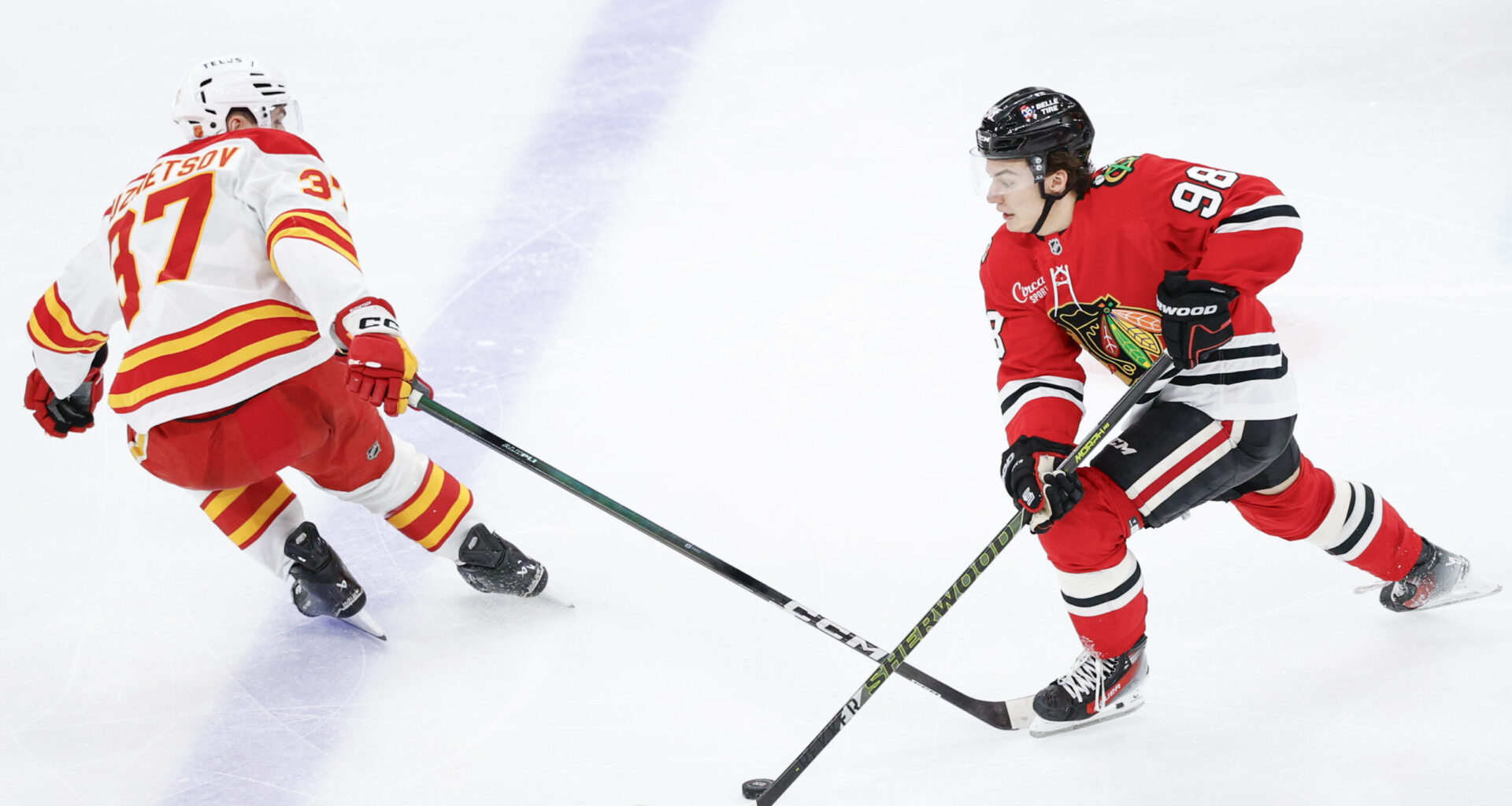 Blackhawks Put Out by Flames 3-1
