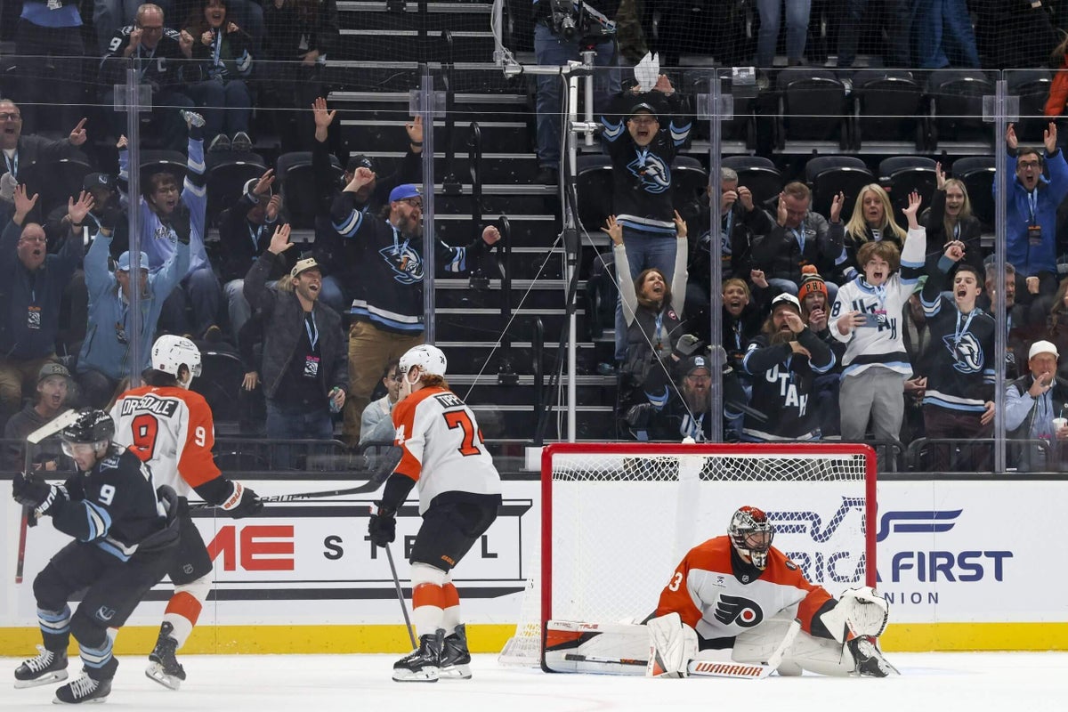 Garnet Hathaway’s viral open-net gaffe leads to Flyers’ crushing OT loss in Utah