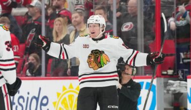 With a Rebel Yell, She Cried, ‘Moore, Moore, Moore’: Blackhawks 4, Hurricanes 3
