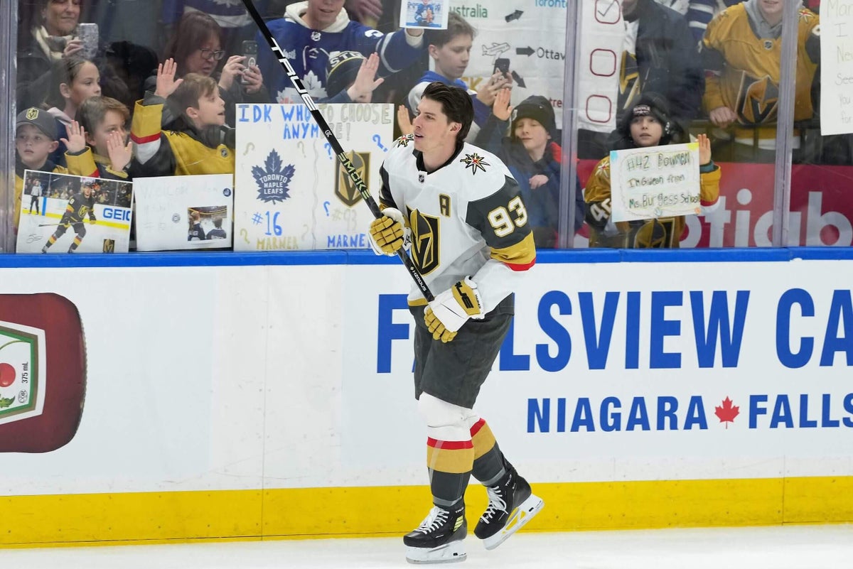 Mitch Marner booed by Maple Leafs fans in return to Toronto with Golden Knights