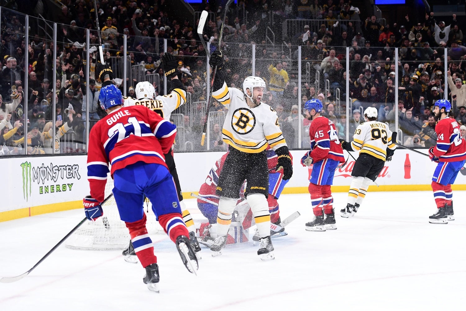 Bruins rally for comeback win over Canadiens - 98.5 The Sports Hub
