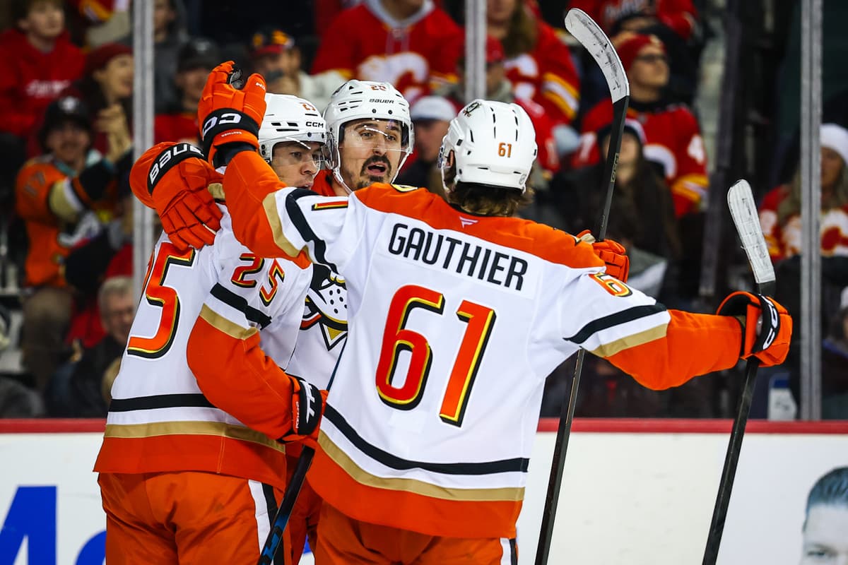 Huge divisional matchup sees Anaheim Ducks on a 7-game win streak