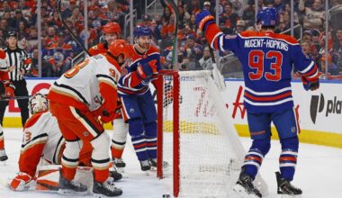 Oilers handle Ducks in first meeting against potential playoff opponent