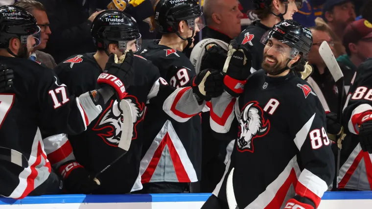 Why Sabres trading or keeping Alex Tuch is a tricky decision image