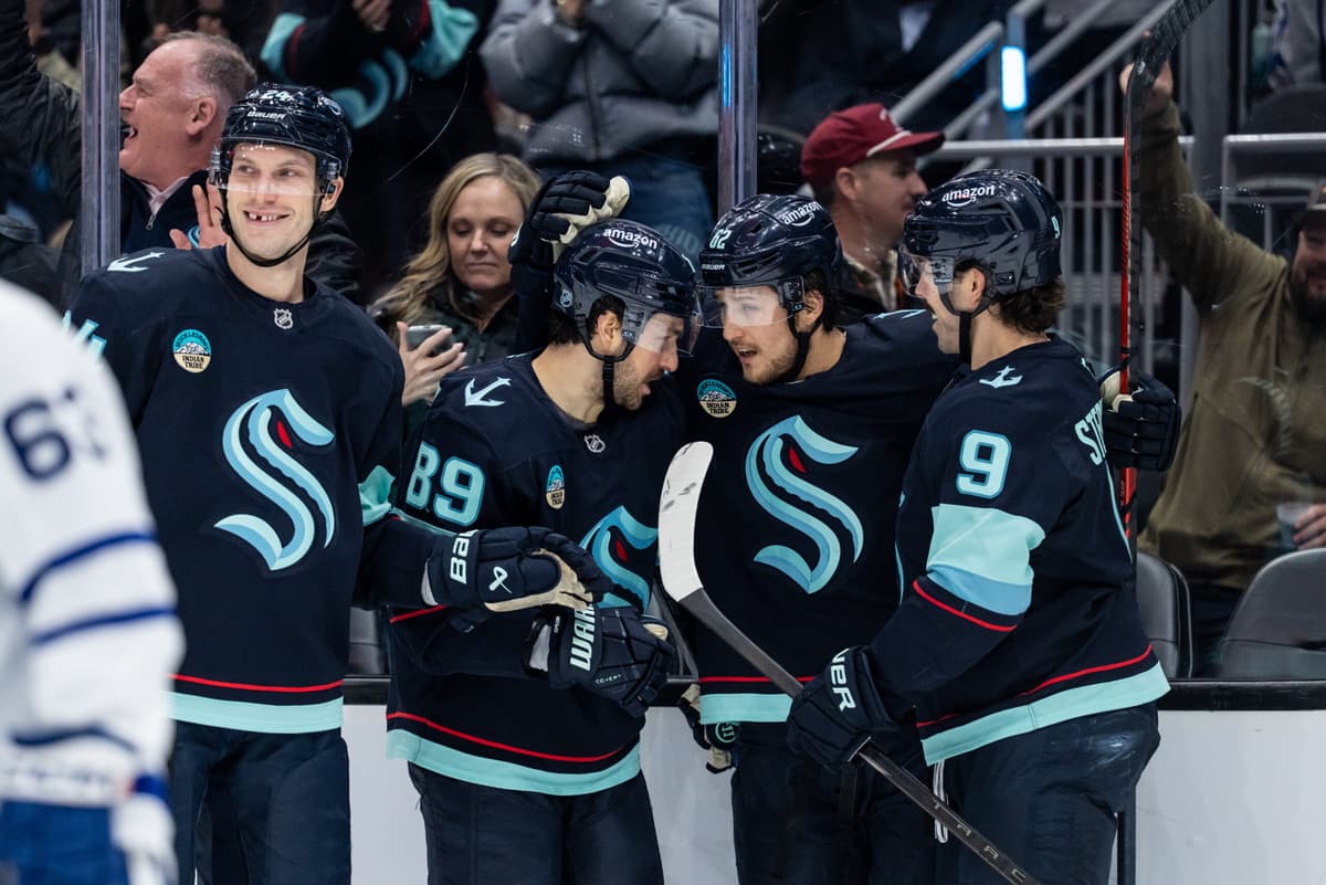 Maple Leafs’ free fall continues with 5-2 loss to Kraken