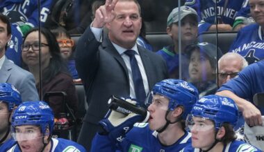 Canucks coach calls out team after Islanders defeat extends losing streak