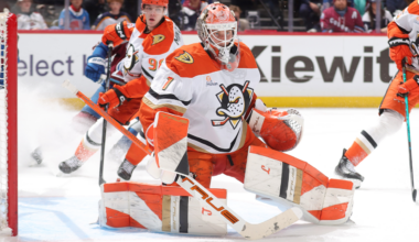 Dostal stops 40, Ducks edge Avalanche in shootout for 5th straight win