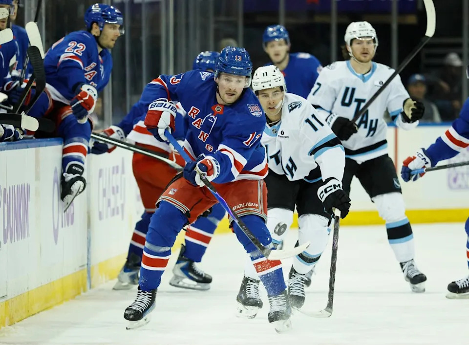 Rangers left wing Alexis Lafrenière juggles the puck in the first period at Madison Square Garden in Manhattan, New York, Monday, January 5, 2026. JASON SZENES/ NY POST