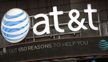 AT&T relocation raises concerns for downtown Dallas