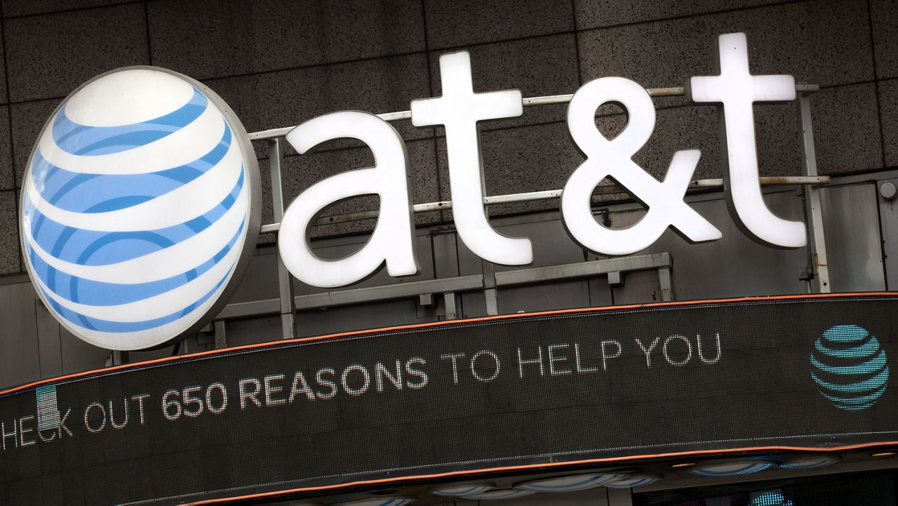 AT&T relocation raises concerns for downtown Dallas