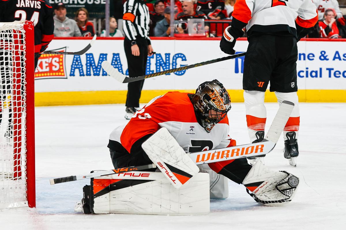 Another Blowout for Flyers as Losing Streak Hits 5