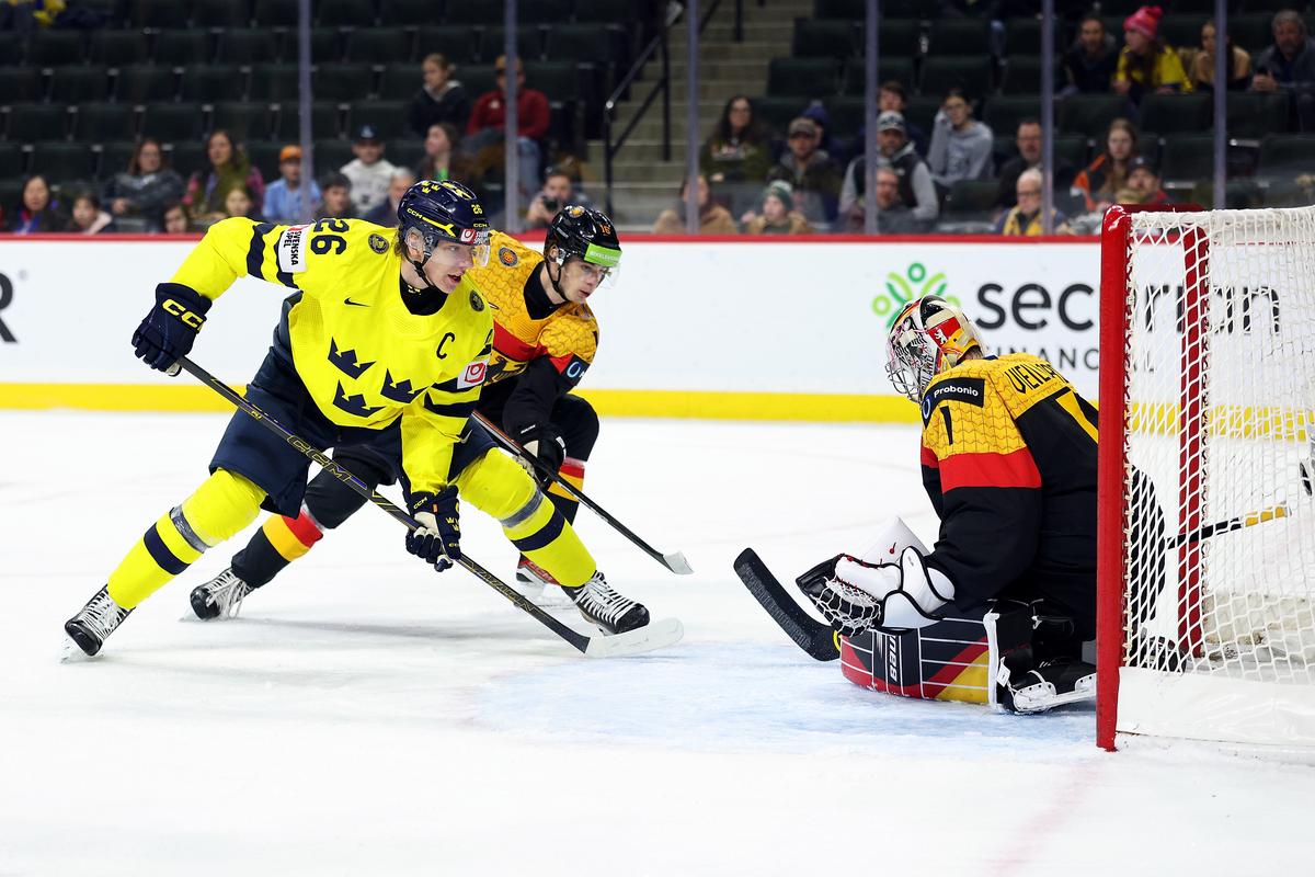 5 Flyers Prospects Make Semi-finals