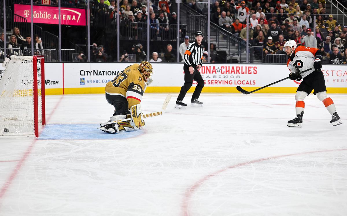 Konecny, Ersson End Flyers' Losing Streak in Vegas