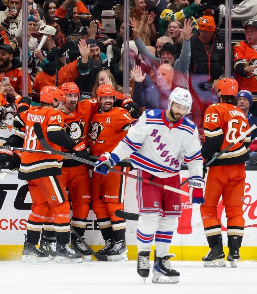 Alex Killorn #17 of the Anaheim Ducks celebrates his goal with teammates during the second period against the New York Rangers at Honda Center on January 19, 2026. NHLI via Getty Images
