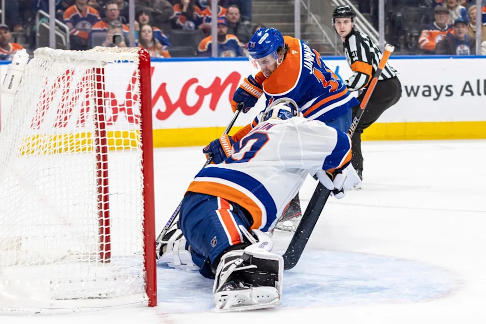 Ilya Sorokin makes a save on Mattias Janmark during the second period of the Islanders’ road win over the Oilers AP
