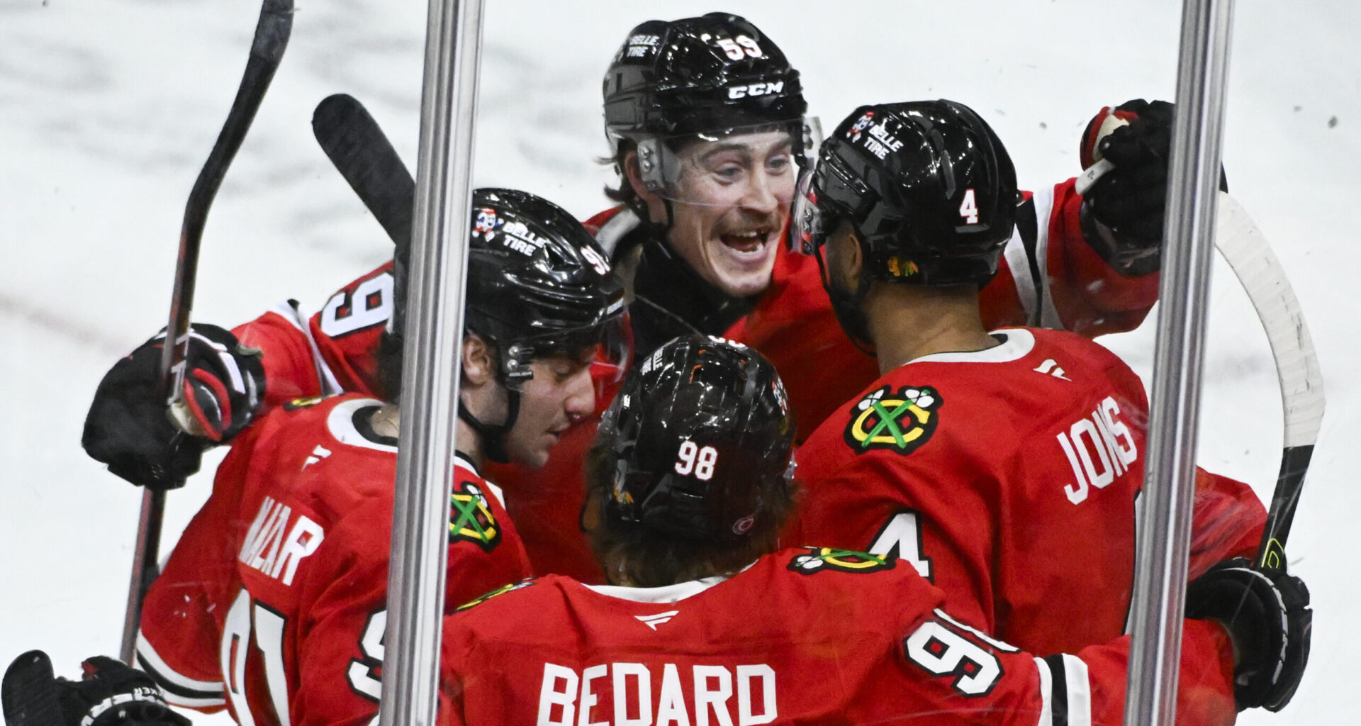 Blackhawks On Tap: Three Straight Wins Keep Blackhawks in a Wide-Open West