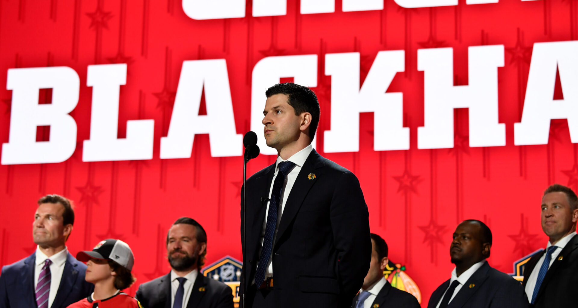 What is the Plan at the Trade Deadline for the Chicago Blackhawks?