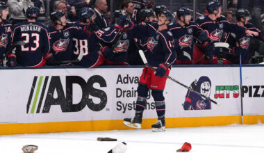 Marchment's hat trick powers Blue Jackets past Lightning