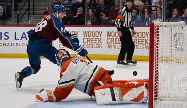 Avalanche vs. Flyers Prediction, Odds, Picks - Jan. 23