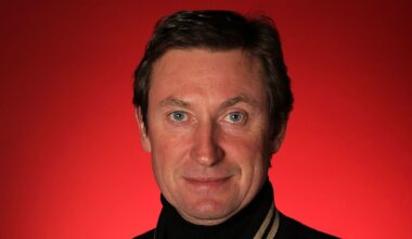 NHL icon Wayne Gretzky's massive net worth and wealth revealed